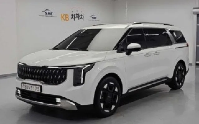 더 뉴 카니발 4세대 디젤 9인승 시그니처 기아 2024년 11월 39,008km